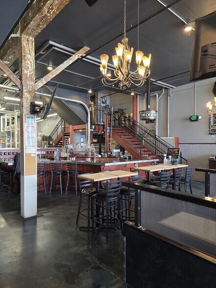 More Photos Of 2302 S Fawcett Ave, Tacoma Restaurant For Lease