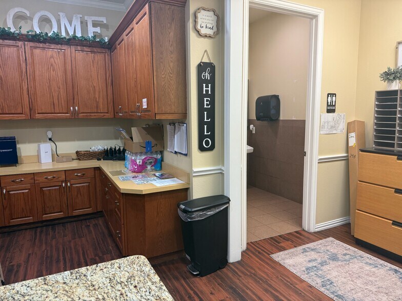More Photos Of 915 Trophy Club Dr, Trophy Club Specialty For Sale