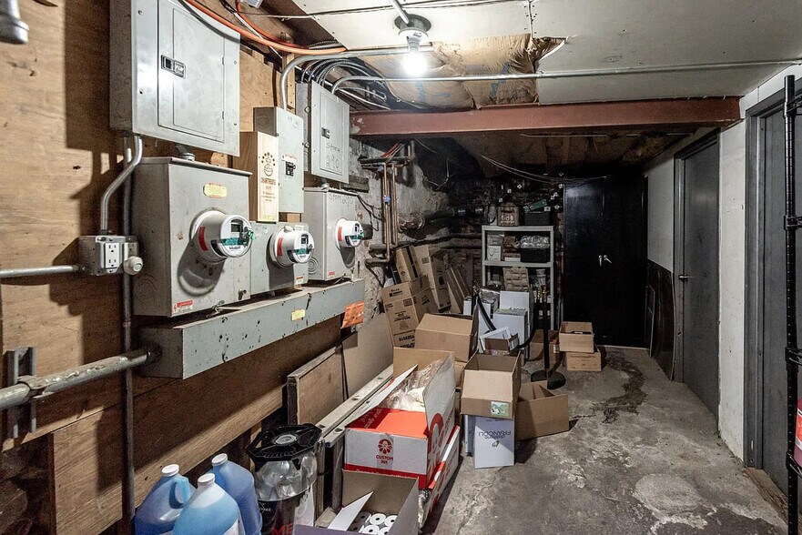 More Photos Of 39 Clifton Pl, Brooklyn Storefront Retail Residential For Sale