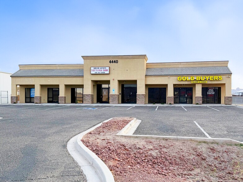More Photos Of 4440 Highway 95, Fort Mohave Storefront Retail Office For Lease