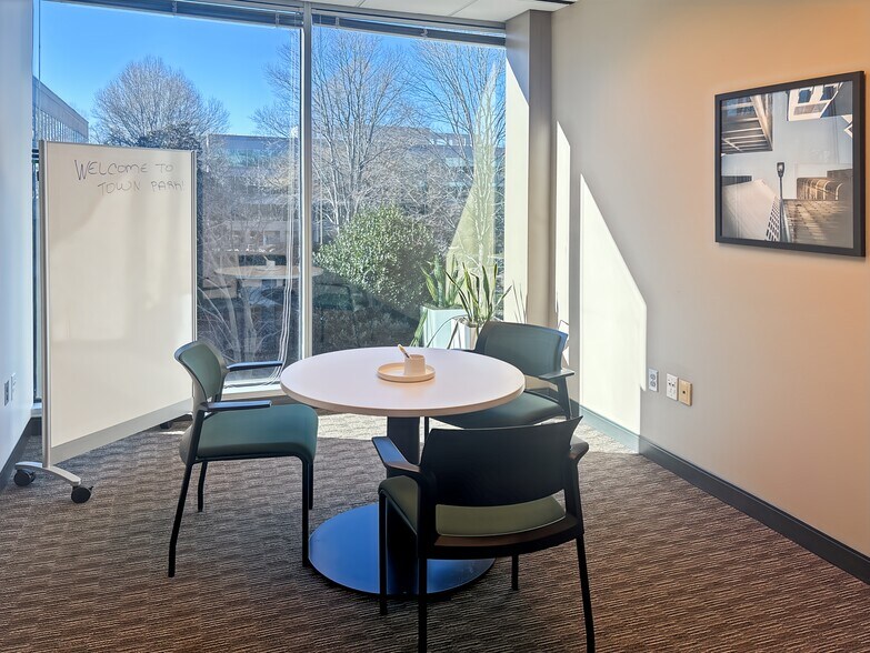 More Photos Of 125 Townpark Dr NW, Kennesaw Coworking Space