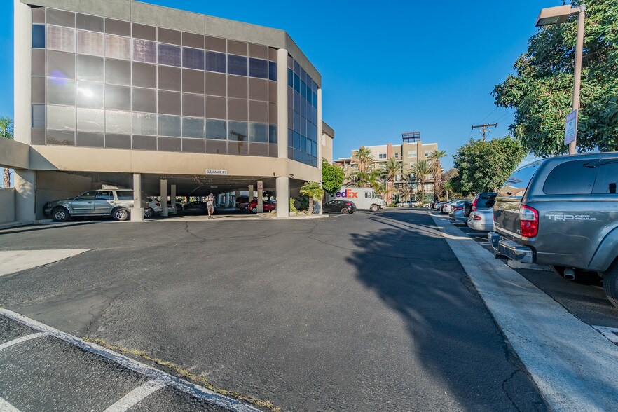 More Photos Of 12828 Harbor Blvd, Garden Grove Medical For Lease