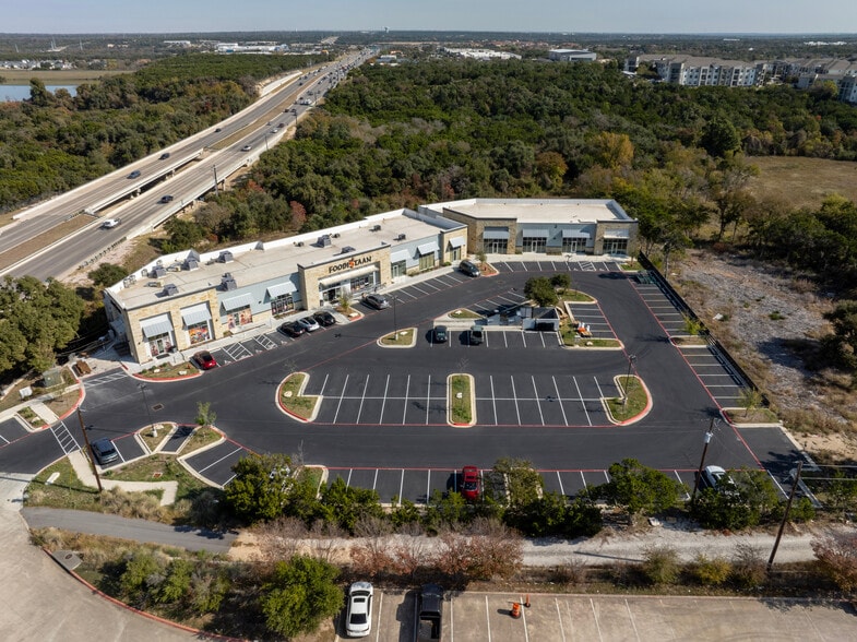 More Photos Of 2200 E Whitestone Blvd, Cedar Park Freestanding For Sale