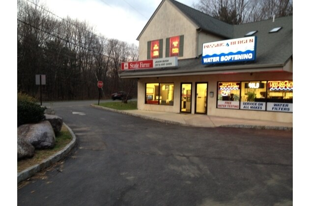 More Photos Of 2850 N Route 23, Newfoundland General Retail For Lease