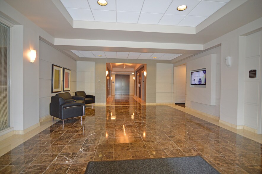 More Photos Of 6135 Park South Dr, Charlotte Office For Lease