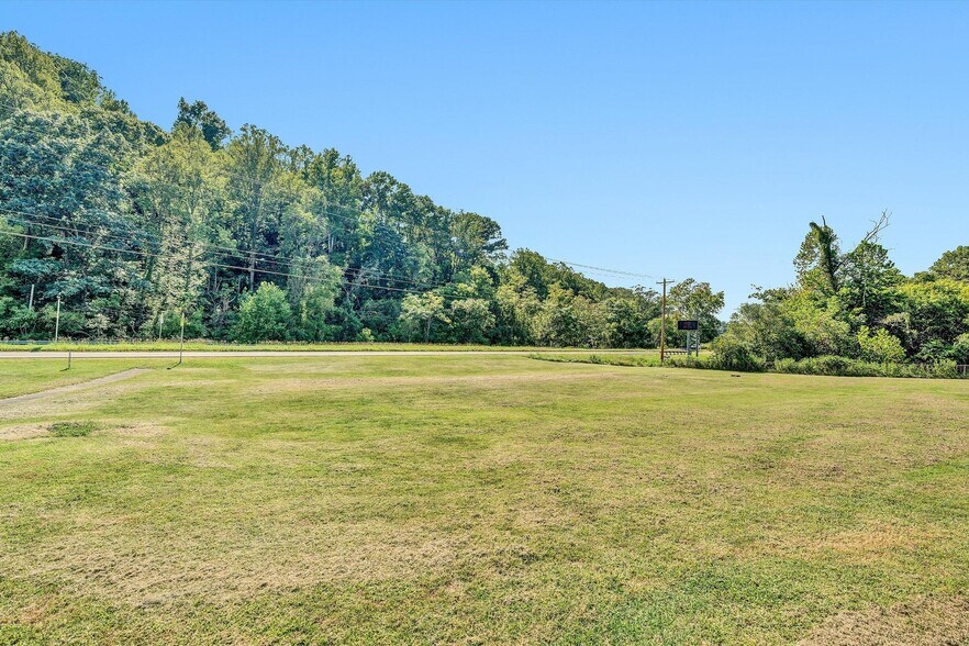 More Photos Of 5422 Franklin Rd SW, Roanoke Office For Sale