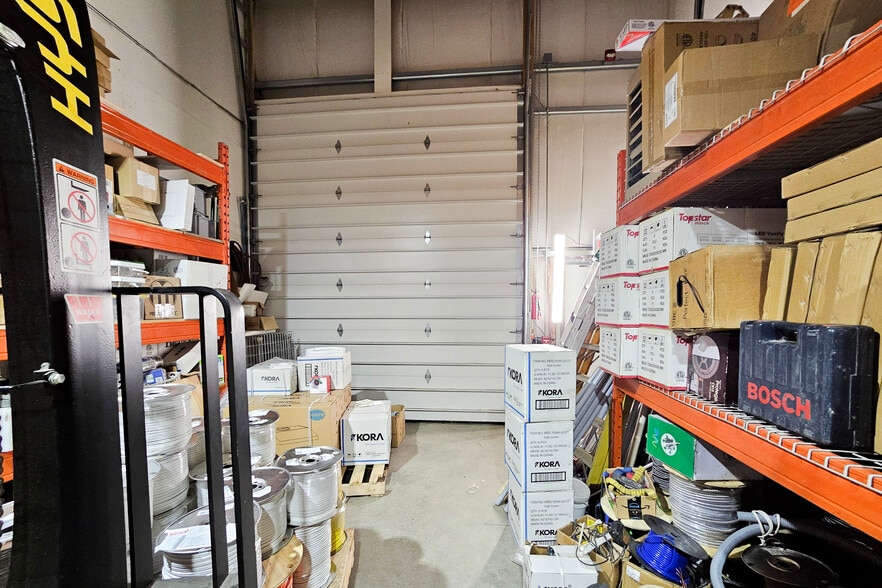 More Photos Of 2920 Ellwood Dr SW, Edmonton Warehouse For Sale
