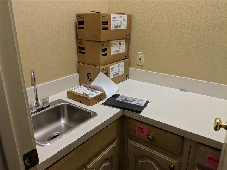 More Photos Of 6407 Colleyville Blvd, Colleyville Medical For Lease