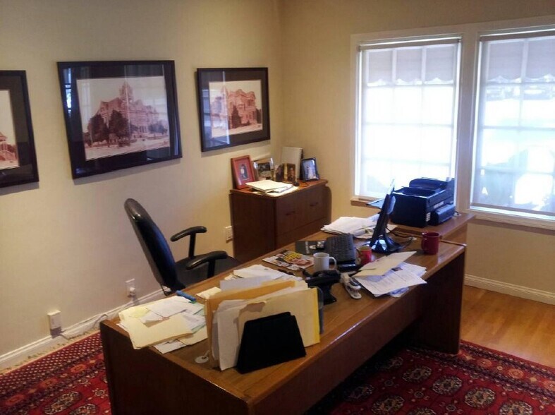 More Photos Of 917-921 W 17th St, Santa Ana Medical For Lease