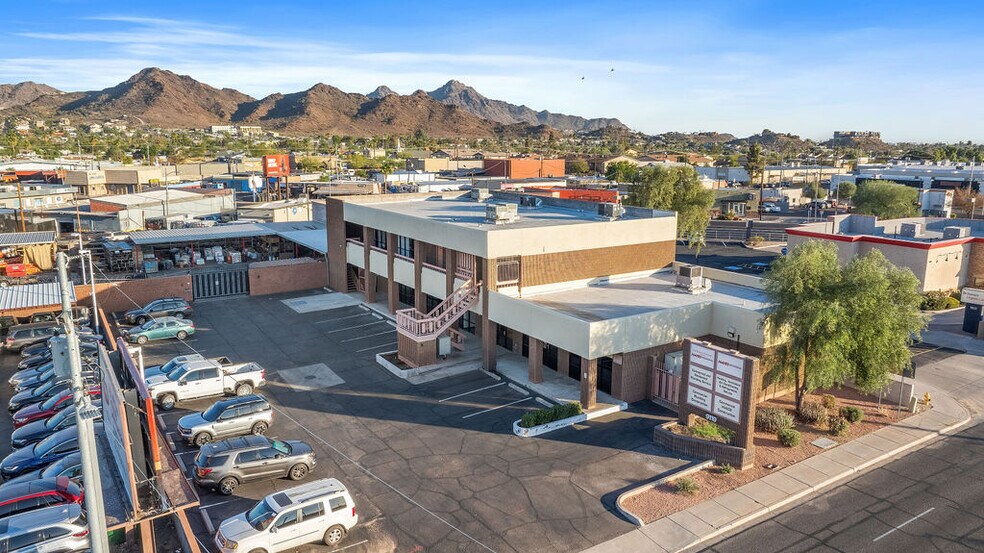 More Photos Of 9119 N 7th St, Phoenix Office For Lease