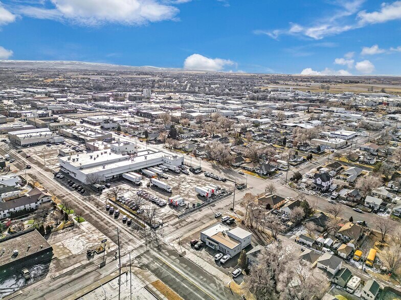 More Photos Of 507 Main Ave W, Twin Falls Flex For Sale