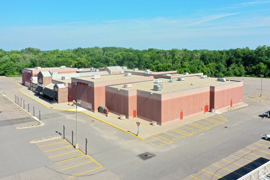 Primary Photo Of 1533 Frontage Rd N, Waite Park Movie Theatre For Sale