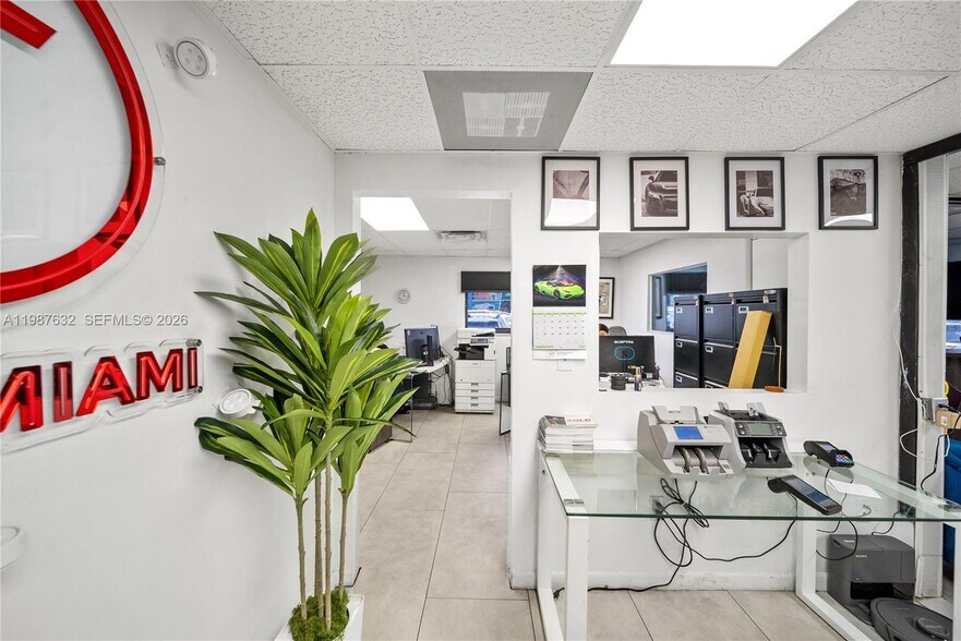 More Photos Of 5700 NW 27th Ave, Miami Auto Repair For Sale