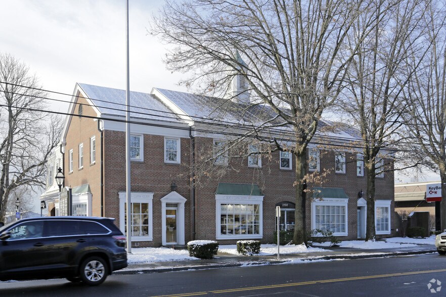 Primary Photo Of 1735 Post Rd, Fairfield Office For Lease
