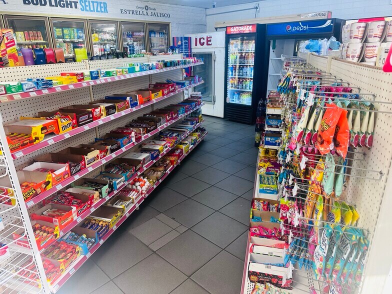 More Photos Of 4601 N 12th St, Phoenix Convenience Store For Sale