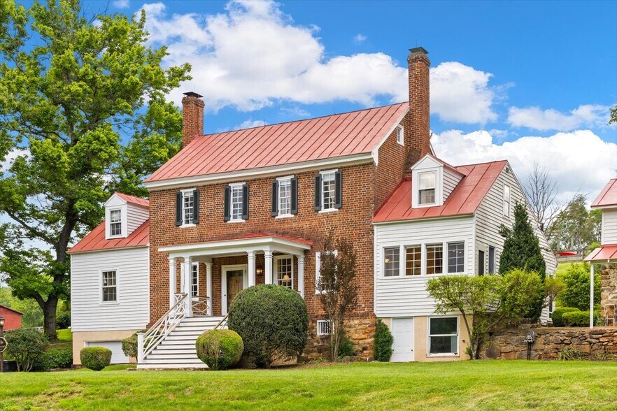 More Photos Of 1830 Thrift Rd, Madison Winery Vineyard For Sale