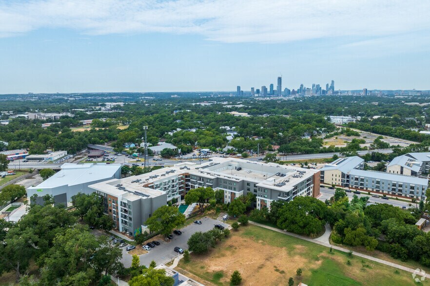 More Photos Of 5100 Bolm Rd, Austin Apartments For Lease