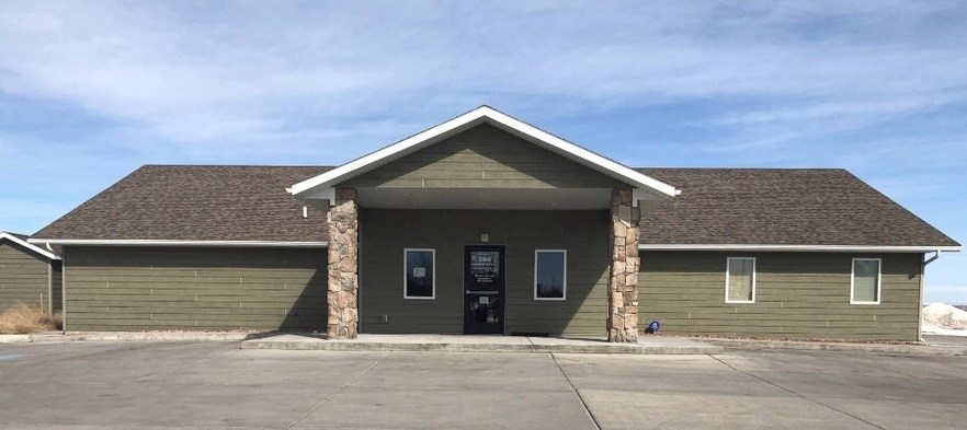 More Photos Of 2300 Gasser Rd, Riverton Medical For Sale