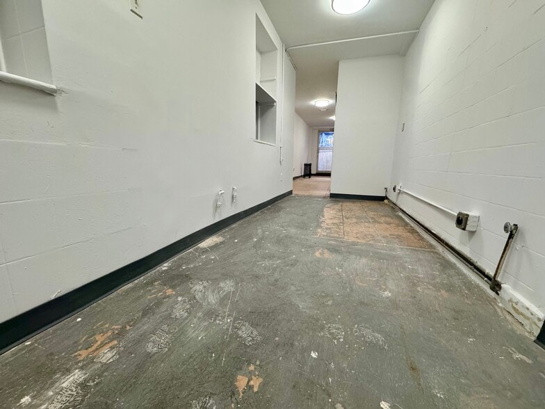 More Photos Of 26 Henry St, New York Apartments For Lease