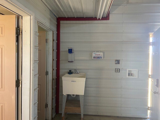 More Photos Of 11135 282nd St NW, Berthold Warehouse For Sale