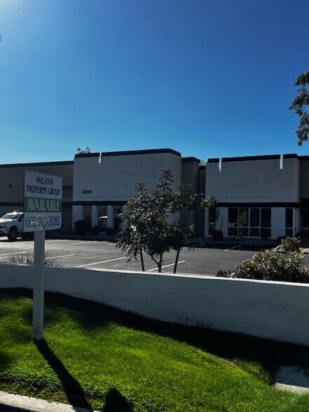 More Photos Of 3230 N Delaware St, Chandler Warehouse For Lease
