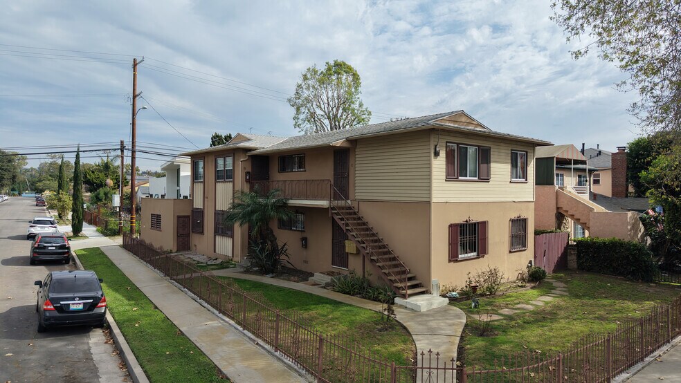 More Photos Of 11970 Aneta St, Culver City Apartments For Sale