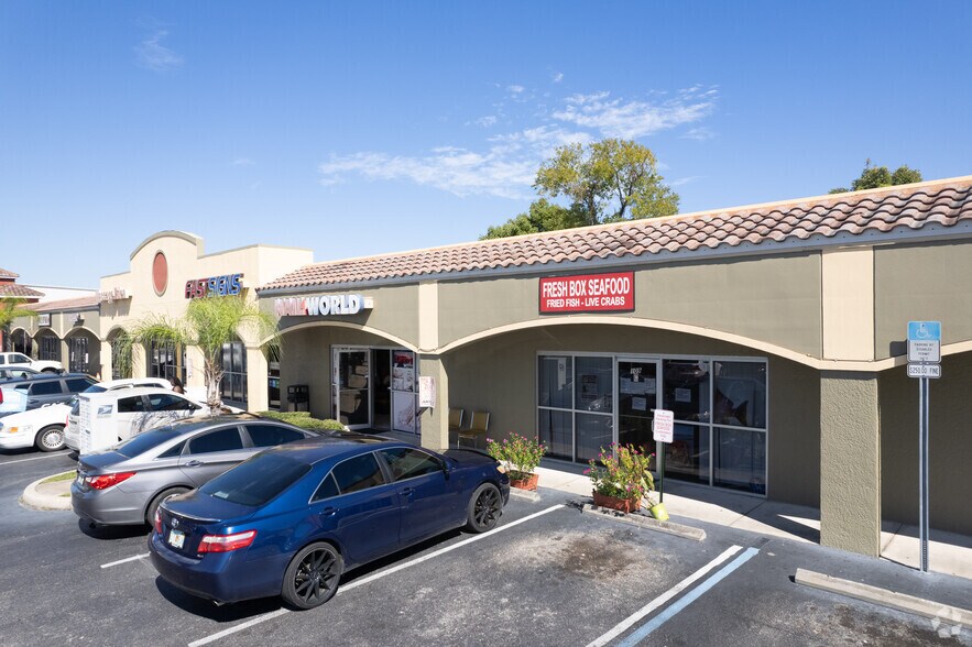 More Photos Of 1025 N Nova Rd, Holly Hill Unknown For Lease