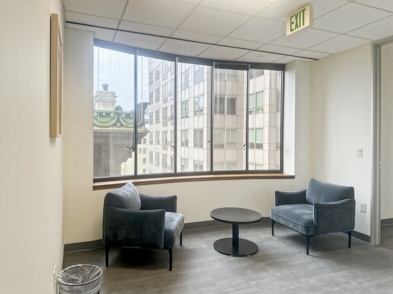 More Photos Of 101 Montgomery St, San Francisco Coworking Space