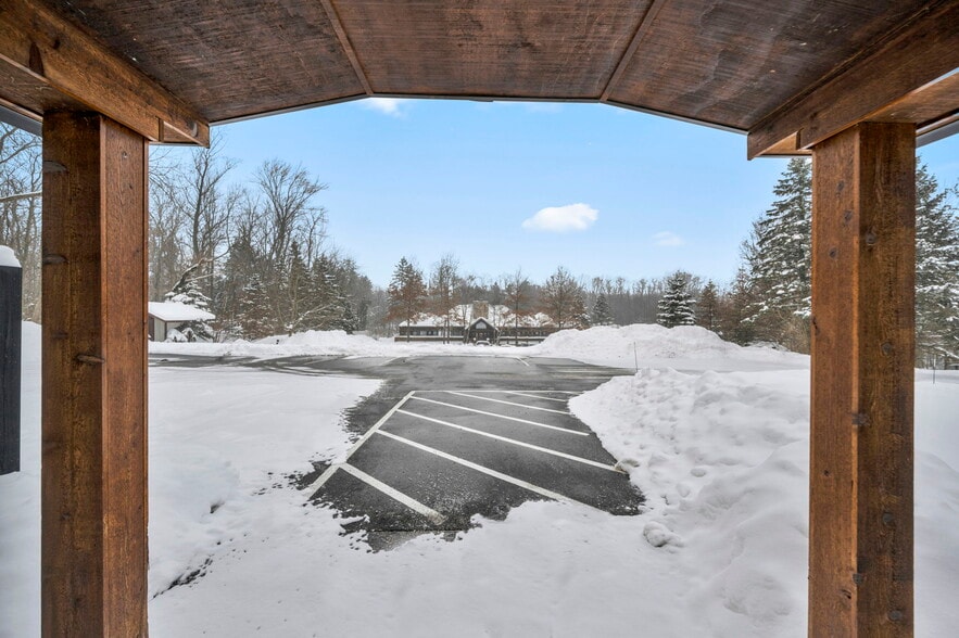 More Photos Of 1929 E Royalton Rd, Broadview Heights Office For Lease