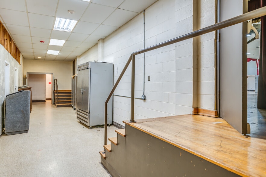 More Photos Of 555 Eastern Blvd, Montgomery Lodge Meeting Hall For Sale