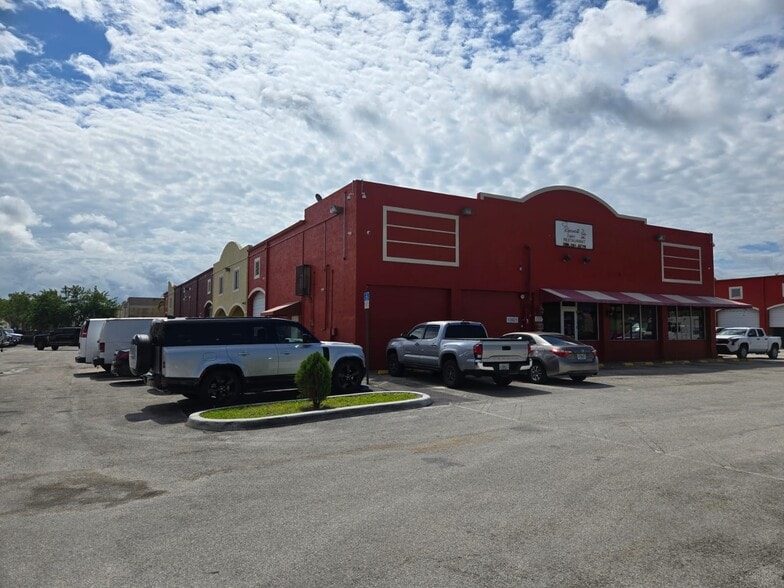 More Photos Of 13901 SW 143rd Ct, Miami Warehouse For Lease