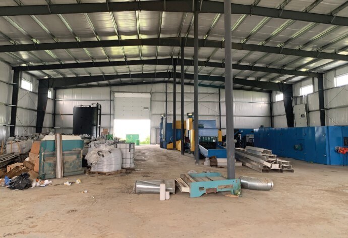 More Photos Of 4931 48 Av, Irma Warehouse For Sale