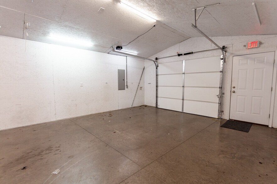 More Photos Of 1633 N Main St, Jamestown Auto Dealership For Sale