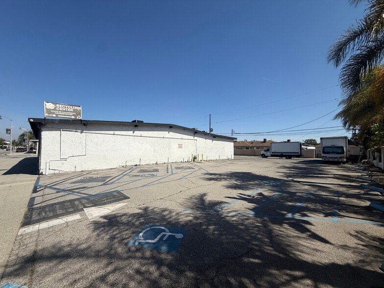 More Photos Of 1801 W Whittier Blvd, Montebello Storefront Retail Office For Sale