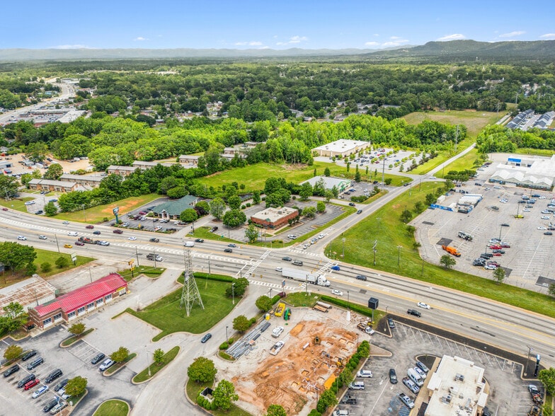 More Photos Of 6200 White Horse Rd, Greenville Restaurant For Lease