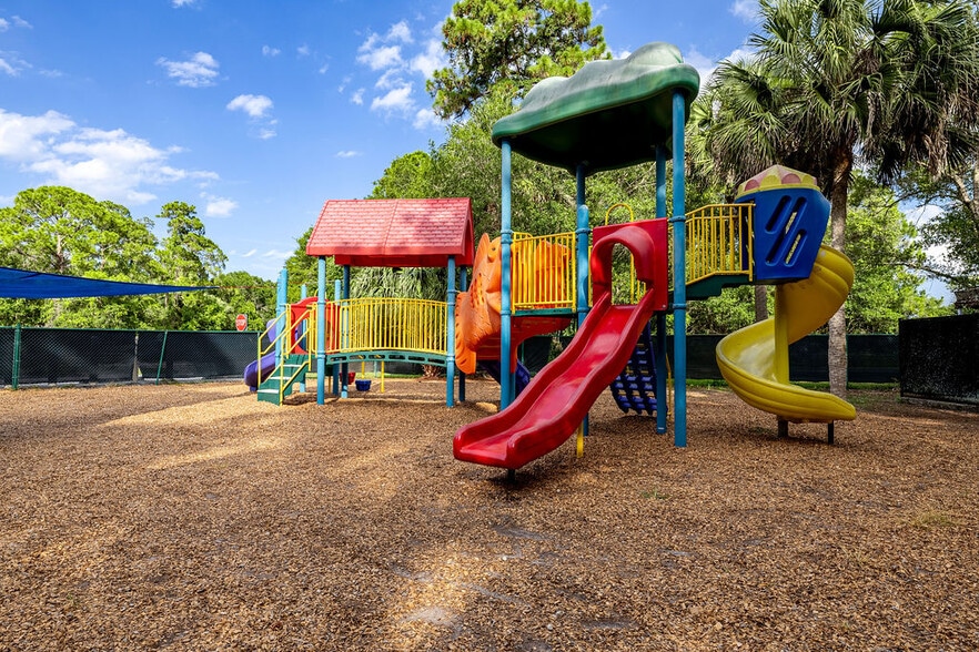 More Photos Of 6708 Gaddy St, Fort Pierce Daycare Center For Sale