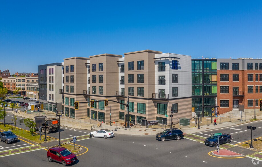 More Photos Of 231 Washington St, Salem Coworking Space