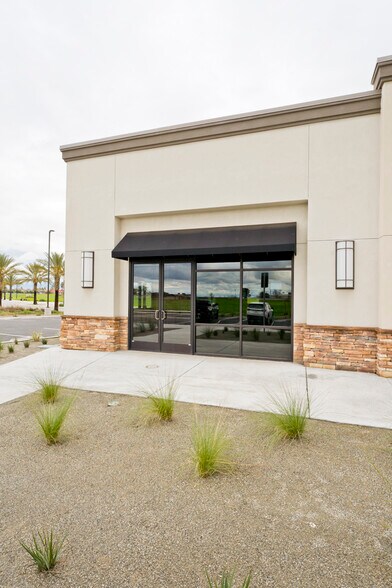 More Photos Of 1110 Bear Mountain Blvd, Arvin Healthcare For Lease