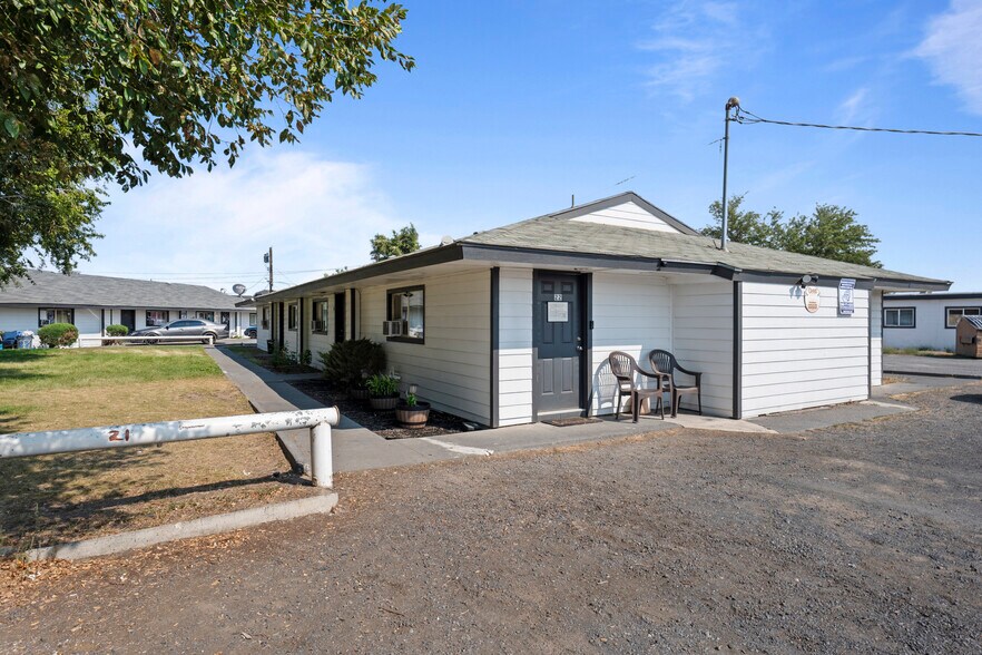 More Photos Of 4278 Grape Dr, Moses Lake Apartments For Sale