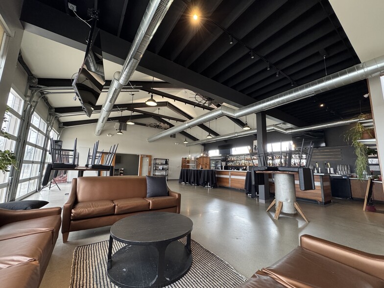 More Photos Of 20390 N M 52, Chelsea Restaurant For Lease