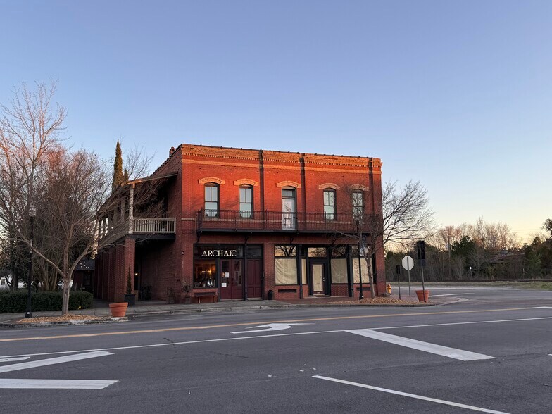 More Photos Of 2737-2739 Cleveland St, Elloree Storefront Retail Office For Sale