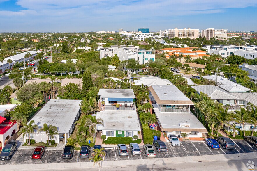 More Photos Of 4145 Bougainvilla Dr, Lauderdale By The Sea Hotel For Sale
