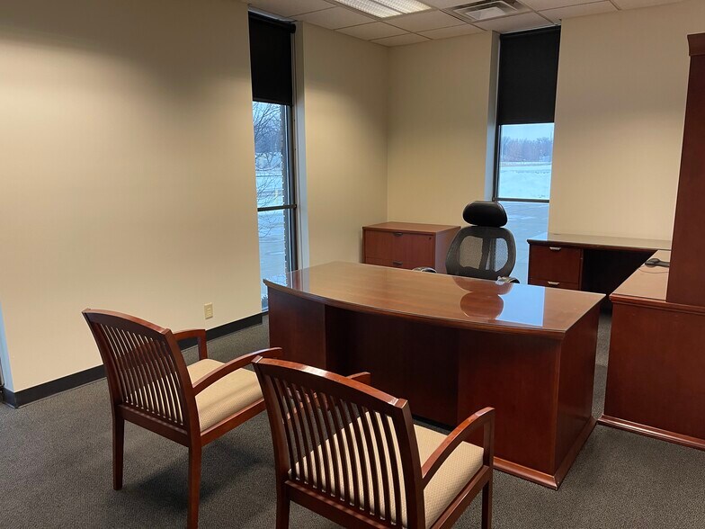 More Photos Of 1577 N Airport Rd, Fremont Manufacturing For Lease