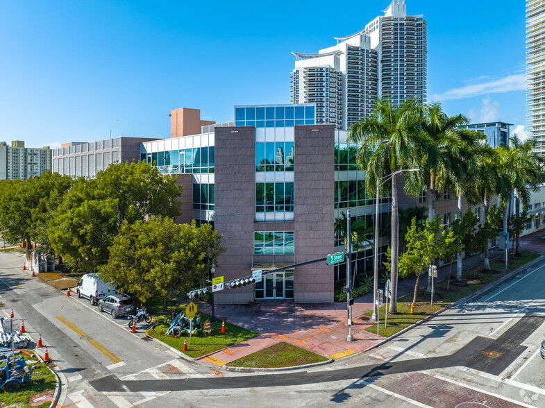 Primary Photo Of 1000 5th St, Miami Beach Office For Lease