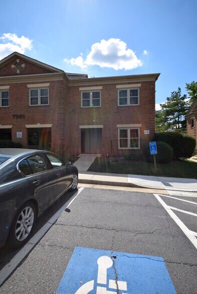 More Photos Of 7361 Mcwhorter Pl, Annandale Office For Lease