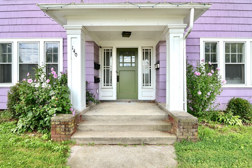 More Photos Of 140 W Front St, Perrysburg Office For Sale