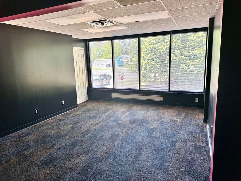 More Photos Of 3460 Hampton Ave, Saint Louis Office For Lease