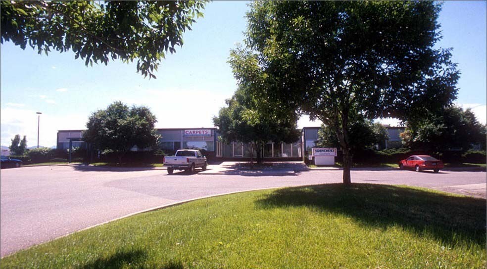 More Photos Of 1729 S Wadsworth Blvd, Lakewood Warehouse For Lease