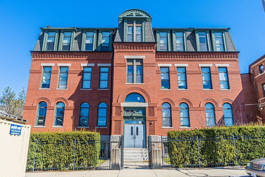 More Photos Of 58 Circuit St, West Roxbury Specialty For Sale