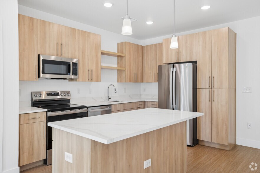 More Photos Of 14801 Statesville Rd, Huntersville Apartments For Sale
